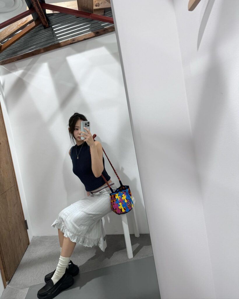 Jennie Kim sexy pics