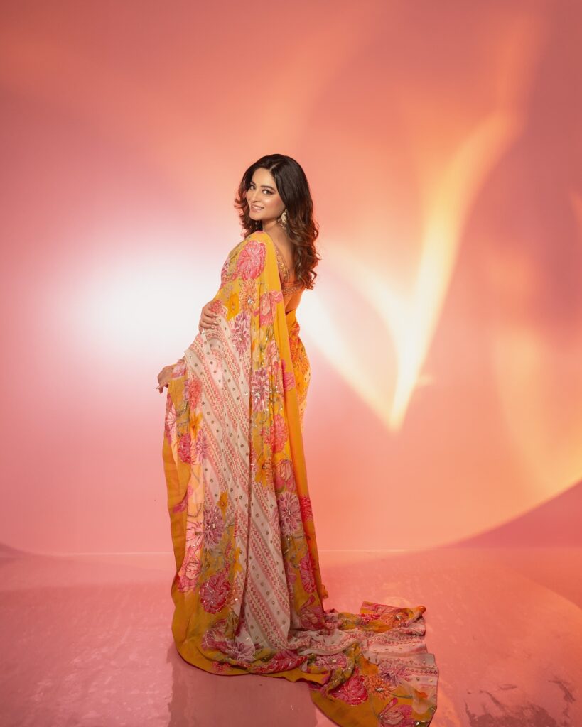Mahhi Vij in saree