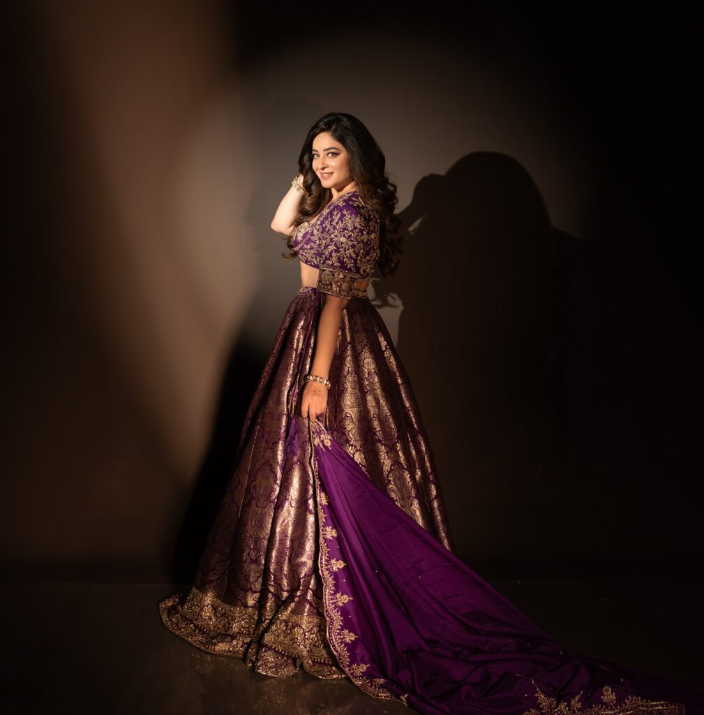 Mahhi Vij beautiful pics