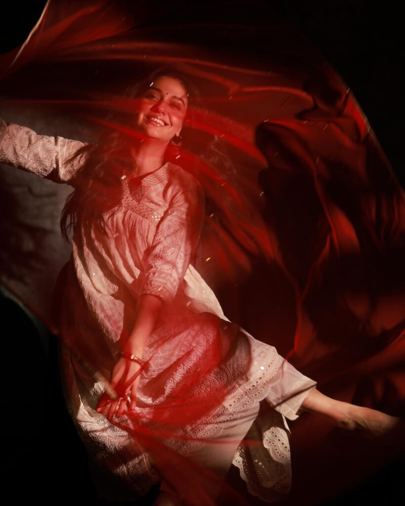 Divyaa Agarwal husband
