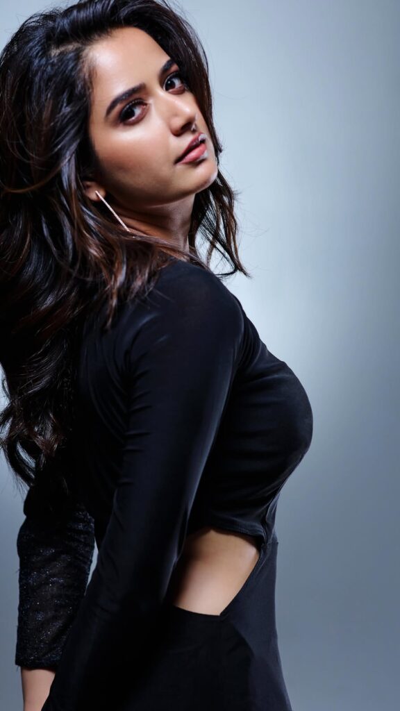 Ashika Ranganath sexy dress