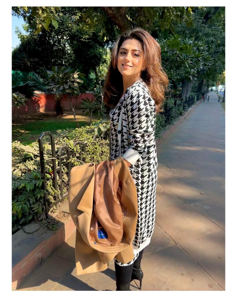 Riddhi Dogra hot image