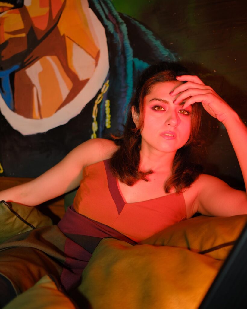 Riddhi Dogra sex scene