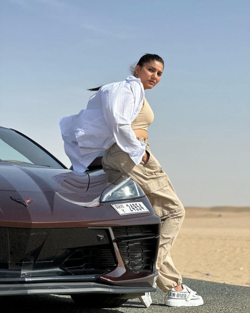 Sapna Choudhary in bra