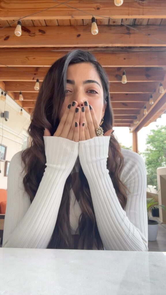 Rashmika Mandanna bra