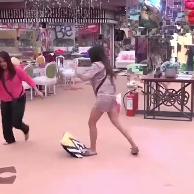 Shefali Bagga nude images