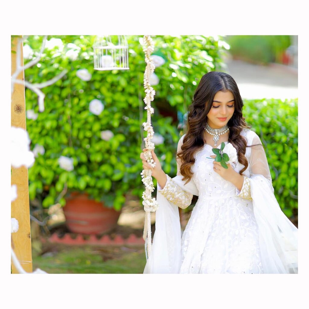 Laiba Khan bikni images