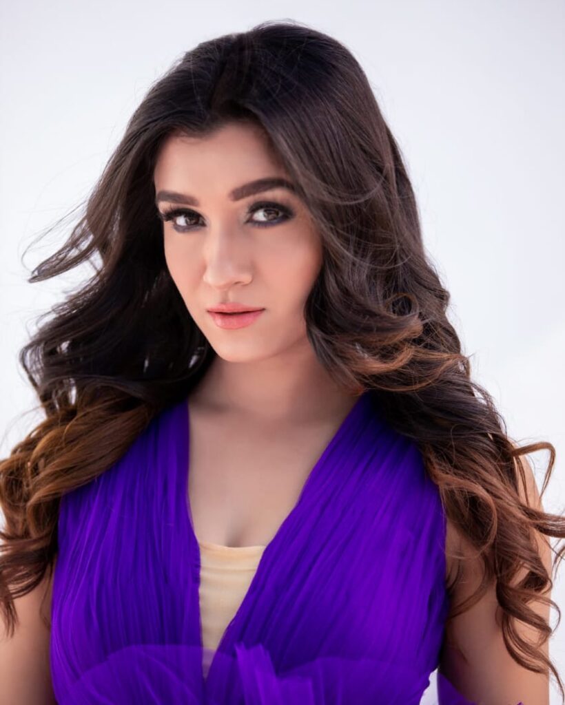 Shefali Bagga Biography 2026, Shefali Bagga Age, Shefali Bagga Net Worth, Shefali Bagga Loventure JioHotstar, Shefali Bagga Mr Faisu show, Shefali Bagga latest news, Cricket Queen Shefali Bagga, Shefali Bagga IPL hosting, Shefali Bagga sports anchor, Shefali Bagga and Arrav Jain relationship, Shefali Bagga response to trolls, Shefali Bagga AI posters controversy, Shefali Bagga hot photos, Shefali Bagga gym workout routine, Shefali Bagga Instagram followers