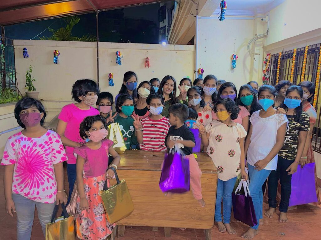 Akriti Agarwal and Deepak Joshi relationship
