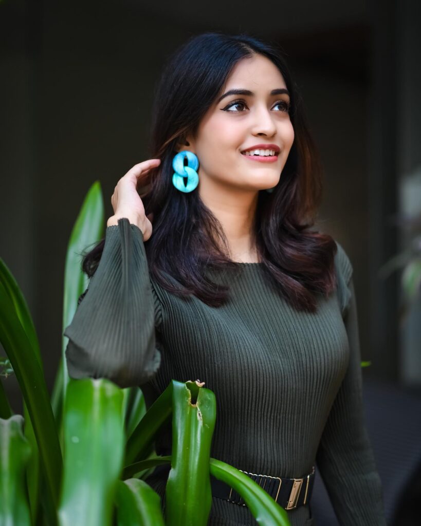 Akriti Agarwal net Worth
