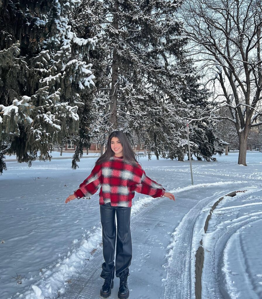 Aditi Bhatia movie scene