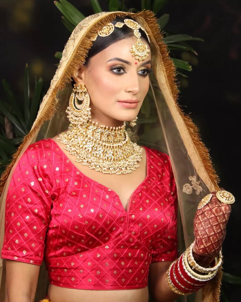 Shweta Pundir sexy images