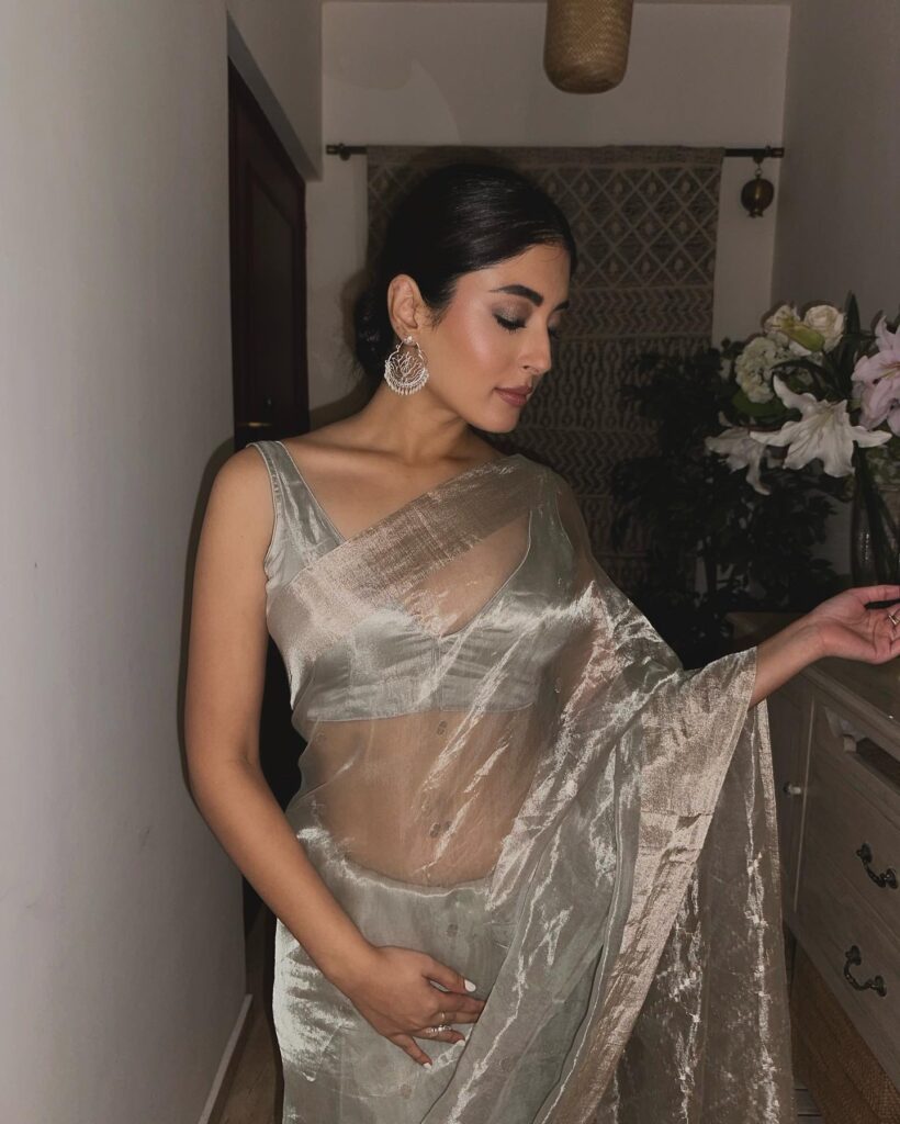 Kritika Kamra bikni images