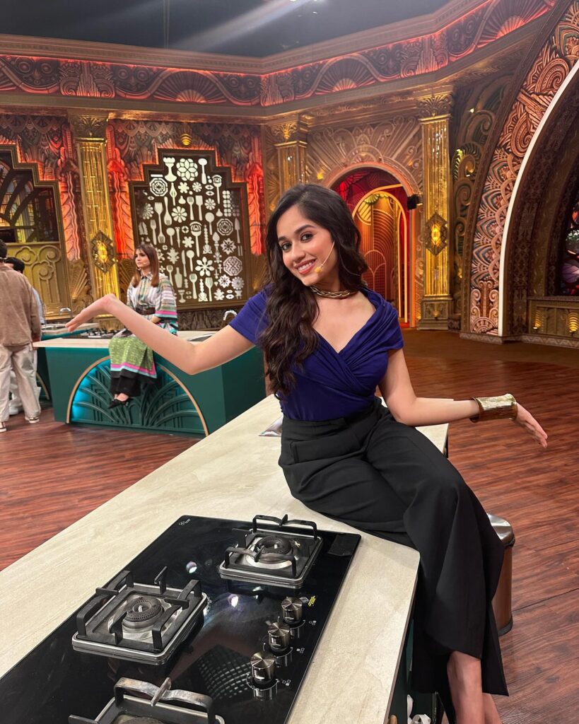 Jannat Zubair bra