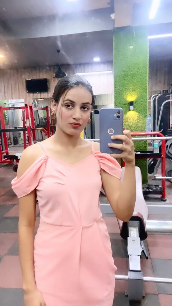 Shweta Pundir biography
Shweta pundir age
Shweta pundir husband name
Shweta pundir wikipedia
Shweta pundir net worth
Shweta pundir instagram
Shweta pundir hdfc bank
Shweta pundir height
Shweta Pundir biography
Shweta Pundir age and husband
Shweta Pundir Instagram ID
Yash Dayal wife Shweta Pundir
Shweta Pundir marriage details
Who is Shweta Pundir
Shweta Pundir net worth
Shweta Pundir photos
Shweta Pundir career and education
Shweta Pundir latest news 2026