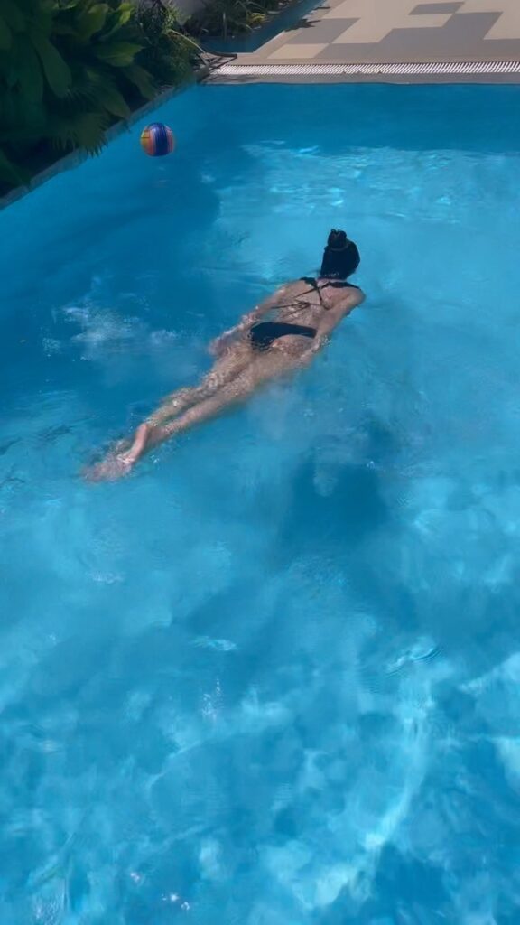 Kritika Kamra swimming