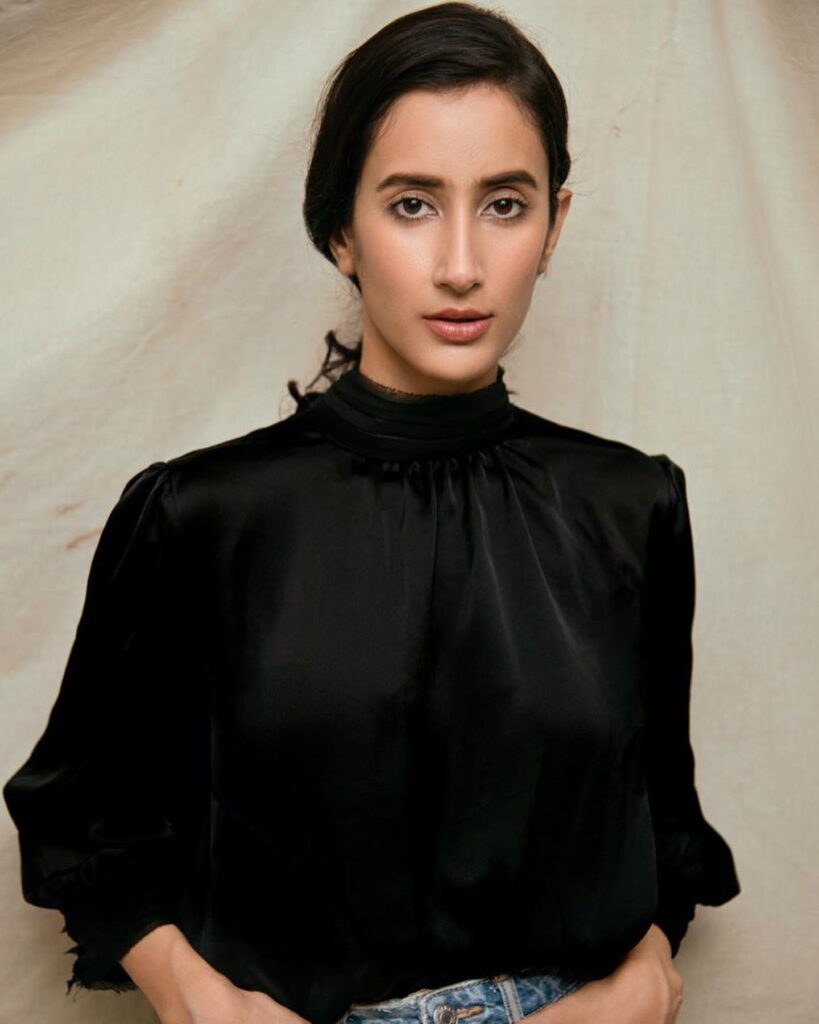 Namita Dubey biography
Namita Dubey age and height
Namita Dubey husband or boyfriend
Namita Dubey movies and TV shows
Namita Dubey Aspirants role Dhairya
Namita Dubey web series list
Namita Dubey education and early life
Namita Dubey family details
Namita Dubey Instagram and social media
Namita Dubey net worth
Namita Dubey in Aspirants Season 3
Aspirants Season 3 cast and story
Dhairya character in Aspirants explained
TVF Aspirants web series cast
Namita Dubey wikipedia
Namita Dubey biography
Namita Dubey height Age
Namita Dubey instagram id
Namita Dubey marital status
Namita Dubey Net worth
Namita Dubey sisters
Namita Dubey heightAspirants Season 3 review and storyline