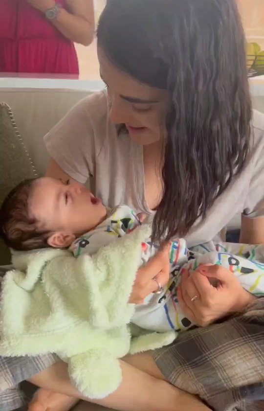 Radhika Madan height