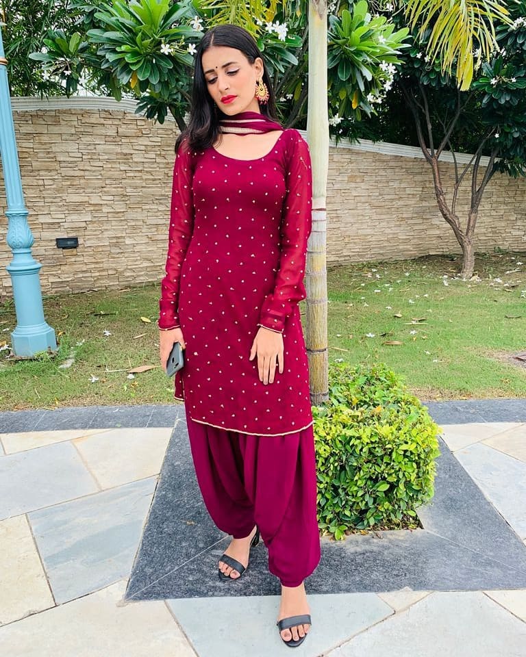 Shweta pundir instagram
