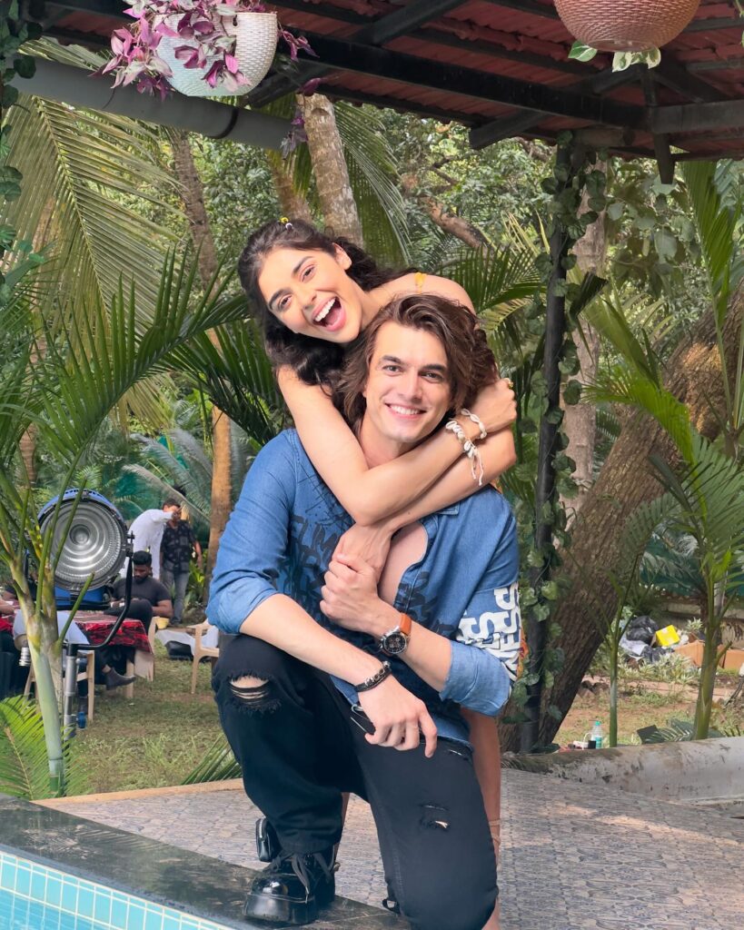 Eisha Singh husband
Eisha Singh age
Eisha Singh ex
Eisha Singh and Avinash Mishra relationship
Eisha singh Is from bihar
Eisha Singh family
Eisha Singh Caste
Eisha singh relationship
Eisha Singh
Eisha Singh age
Eisha Singh height
Eisha Singh boyfriend
Eisha Singh biography
Eisha Singh family
Eisha Singh engagement rumours
Eisha Singh Avinash Mishra
Eisha Singh Bigg Boss 18
Eisha Singh Naagin 7
Eisha Singh net worth
Eisha Singh Instagram
Eisha Singh TV shows
Eisha Singh latest news
Eisha Singh relationship