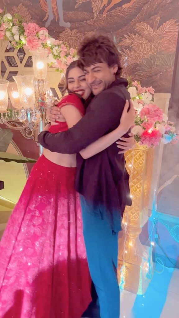Eisha Singh husband
Eisha Singh age
Eisha Singh ex
Eisha Singh and Avinash Mishra relationship
Eisha singh Is from bihar
Eisha Singh family
Eisha Singh Caste
Eisha singh relationship
Eisha Singh
Eisha Singh age
Eisha Singh height
Eisha Singh boyfriend
Eisha Singh biography
Eisha Singh family
Eisha Singh engagement rumours
Eisha Singh Avinash Mishra
Eisha Singh Bigg Boss 18
Eisha Singh Naagin 7
Eisha Singh net worth
Eisha Singh Instagram
Eisha Singh TV shows
Eisha Singh latest news
Eisha Singh relationship