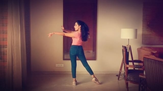 Naila Grrewal dance