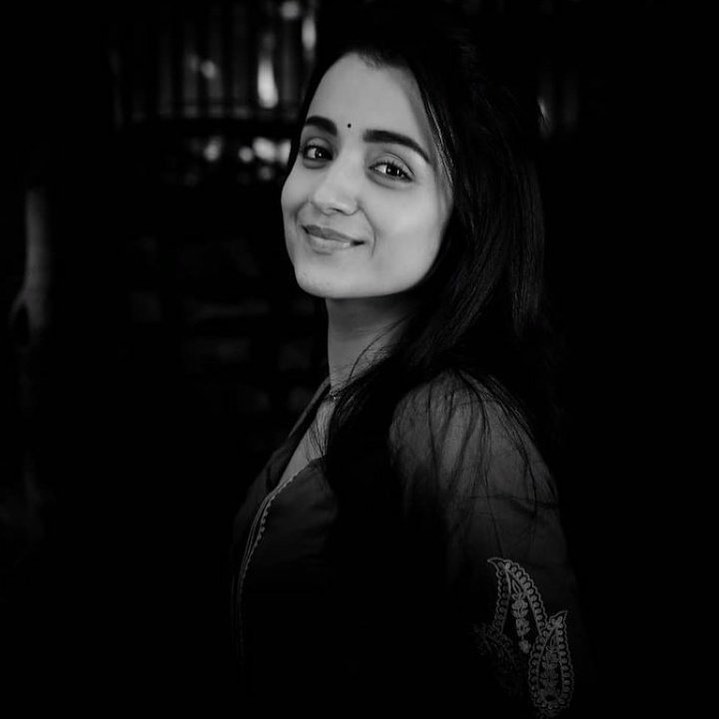 Trisha Krishnan height