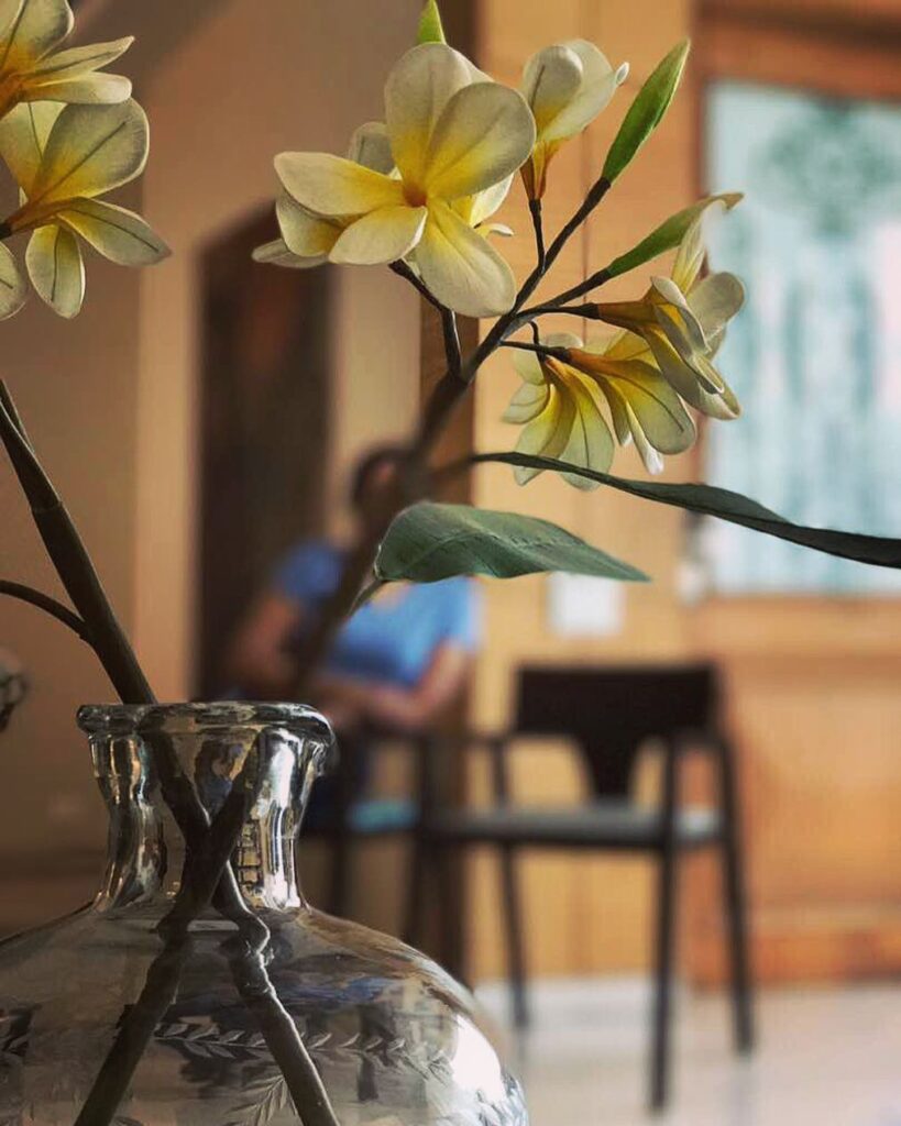 Naila Grrewal height