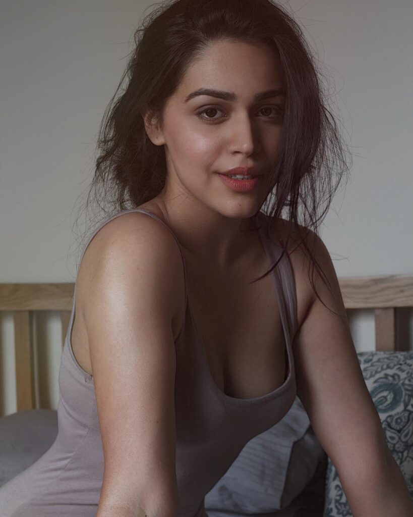 Naila Grewal religion
Naila Grewal Net Worth
Naila Grewal birth place
Naila grewal father
Naila Grewal Family
Naila Grewal sister
Naila Grrewal in Tamasha
Naila Grrewal movies and TV shows
Naila Grrewal biography
Naila Grrewal age and height
Naila Grrewal boyfriend name
Naila Grrewal family details
Naila Grrewal movies and shows list
Naila Grrewal Tamasha role
Naila Grrewal Maamla Legal Hai Season 2
Naila Grrewal net worth 2026
Naila Grrewal Instagram
Naila Grrewal education and background
Maamla Legal Hai 2 review
Maamla Legal Hai Season 2 cast
Ananya Shroff actress name
Is Maamla Legal Hai 2 worth watching
Naila Grrewal latest news