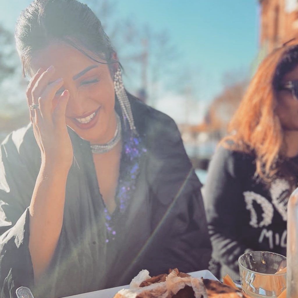 Shruti Haasan kissing scene