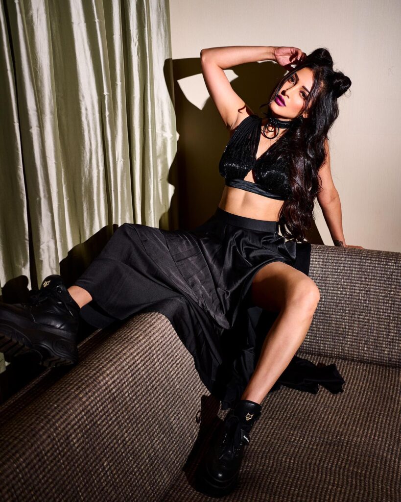 Shruti Haasan romance