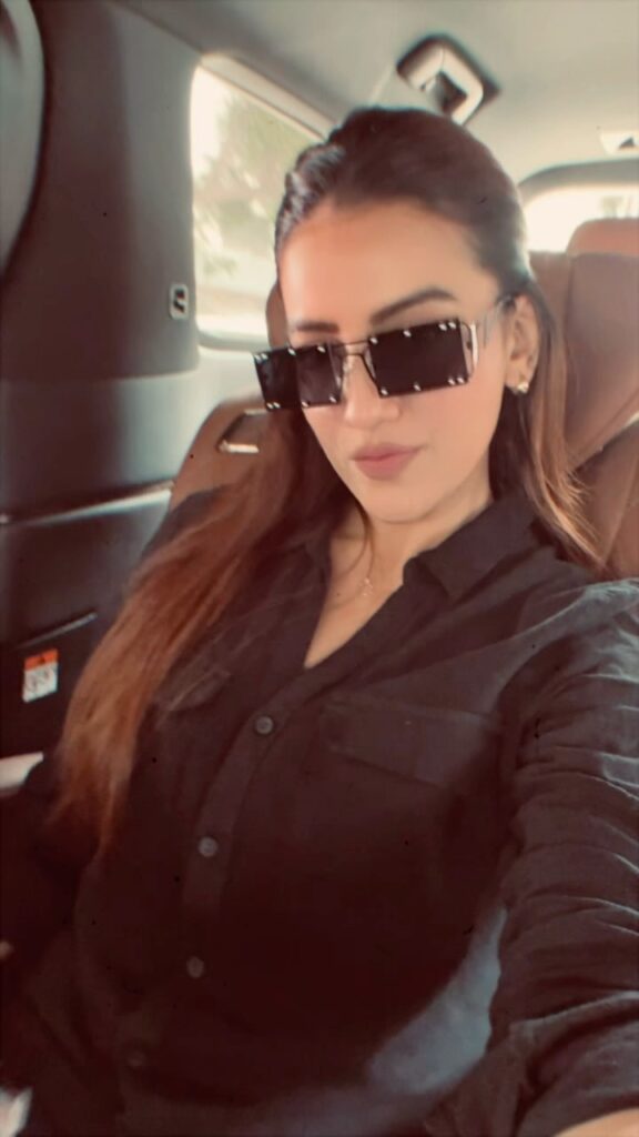 Akshara Singh bio
