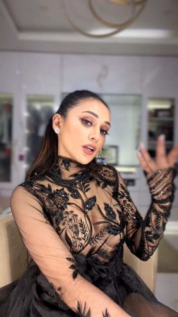 Mimi Chakraborty porle Mone Jei
Mimi Chakraborty Husband
Mimi Chakraborty new song
Mimi Chakraborty children
Mimi Chakraborty movies
Mimi Chakraborty relationship
Mimi Chakraborty web series
Is Mimi Chakraborty married
Mimi Chakraborty Queens
Mimi Chakraborty new web series
Queens Hoichoi release date
Mimi Chakraborty OTT comeback
Queens Bengali web series cast
Subhashree Ganguly comment on Queens
Mimi Chakraborty Meera role
Nirjhar Mitra Queens series
Queens teaser reaction
Mimi Chakraborty upcoming projects
Queens North Bengal thriller
Mimi Chakraborty latest news
Raj Chakraborty Mimi Subhashree
Queens Hoichoi trailer
Mimi Chakraborty action scenes