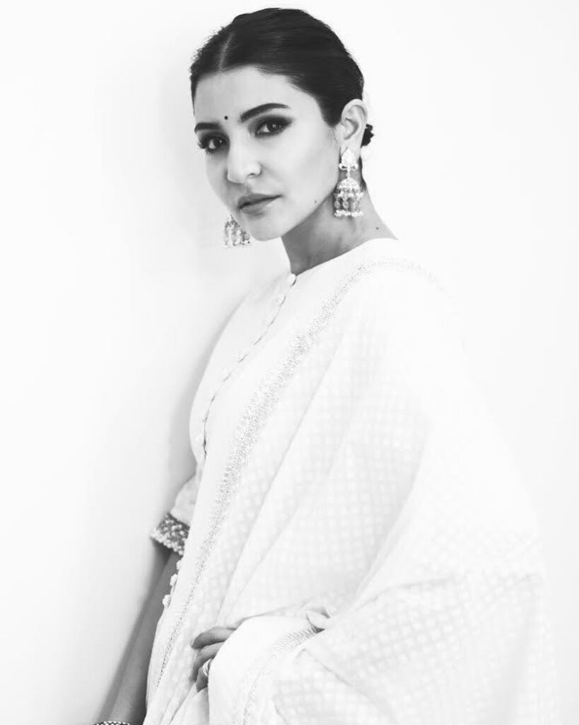 Anushka Sharma romance