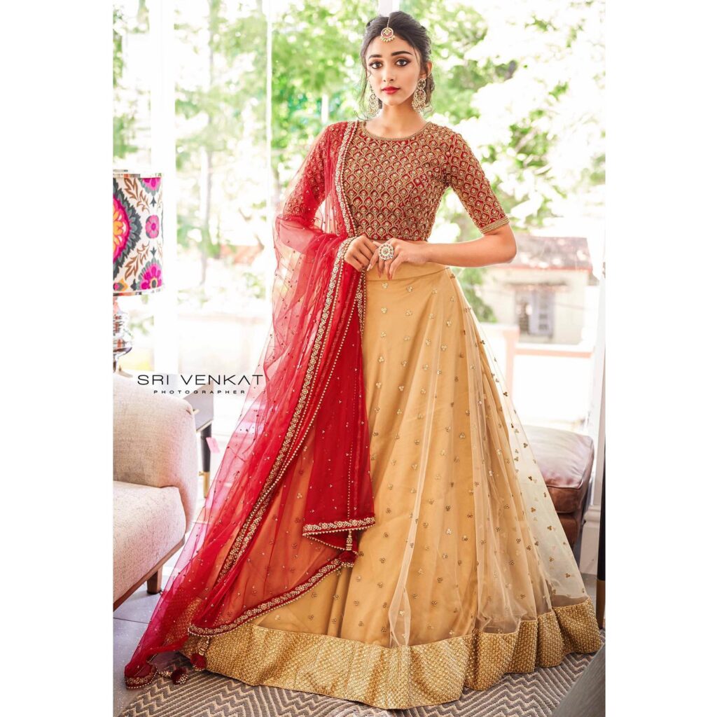 Preity Mukhundhan bio