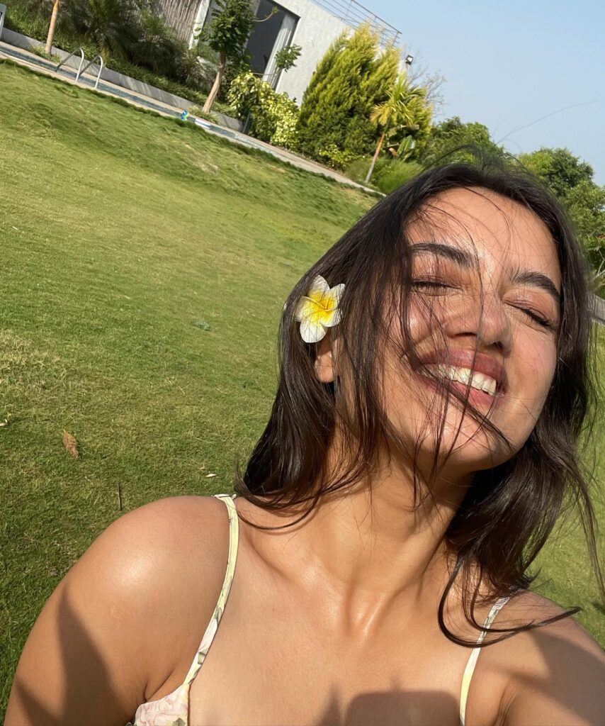 Bhagyashri Borse bikni images