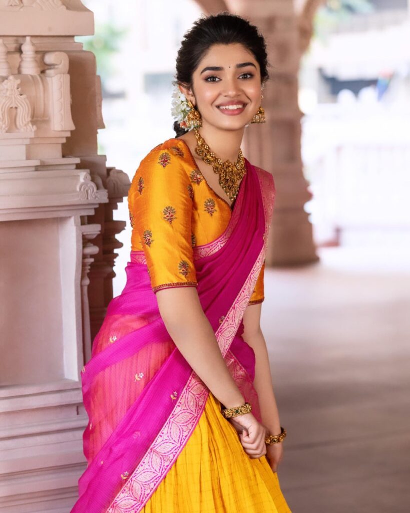 Krithi Shetty bra size