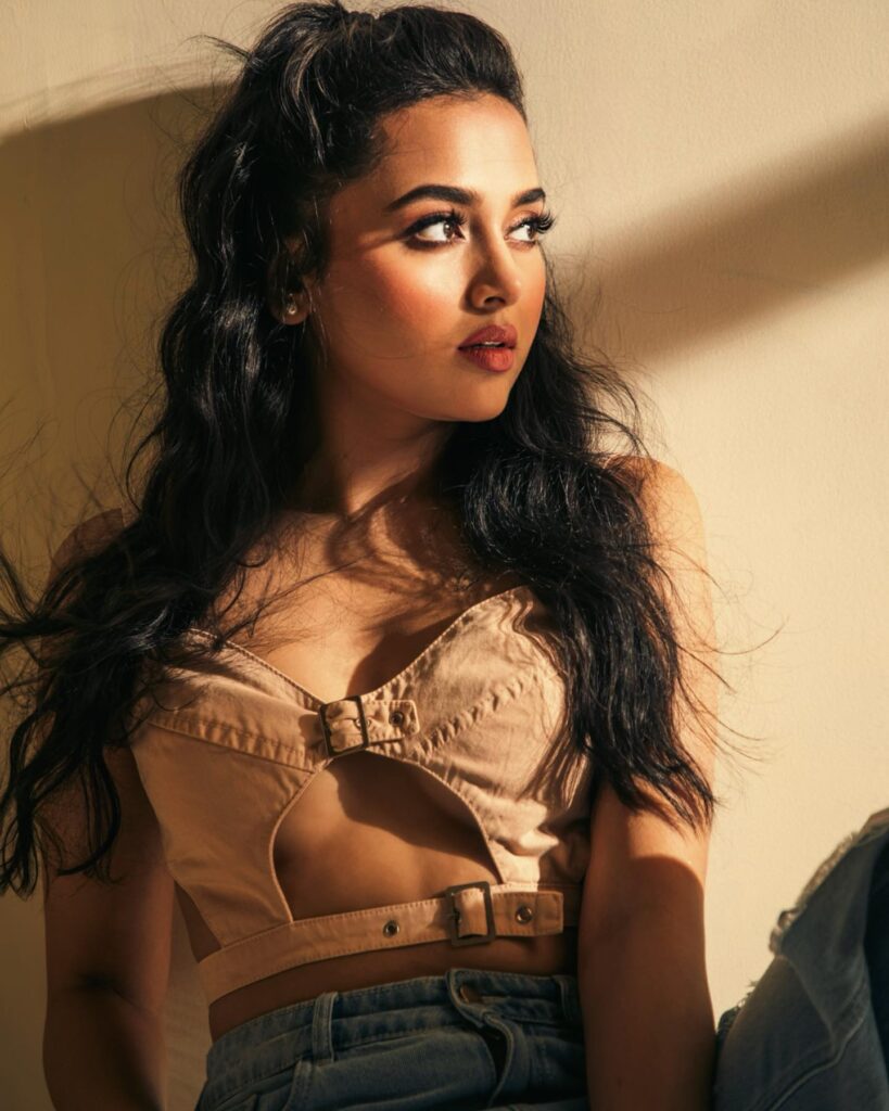 Tejasswi Prakash nude vide