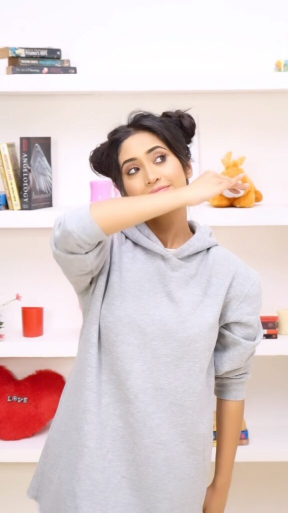 Shivangi Joshi biography
Shivangi Joshi age
Shivangi Joshi height
Shivangi Joshi date of birth
Shivangi Joshi family
Shivangi Joshi father and mother
Shivangi Joshi boyfriend
Shivangi Joshi husband
Shivangi Joshi relationship
Shivangi Joshi net worth
Shivangi Joshi Instagram
Shivangi Joshi TV shows
Shivangi Joshi movies
Shivangi Joshi awards
Shivangi Joshi education
Shivangi Joshi debut serial
Shivangi Joshi Yeh Rishta Kya Kehlata Hai
Shivangi Joshi Lock Upp Season 2
Shivangi Joshi and Mohsin Khan
Shivangi Joshi and Kushal Tandon
Shivangi Joshi latest news
Shivangi Joshi upcoming projects
Shivangi Joshi photos
Shivangi Joshi career journey
Shivangi Joshi lifestyle