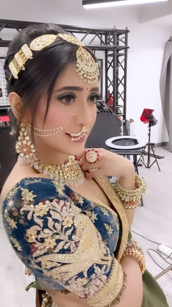 Shivangi Joshi biography
Shivangi Joshi age
Shivangi Joshi height
Shivangi Joshi date of birth
Shivangi Joshi family
Shivangi Joshi father and mother
Shivangi Joshi boyfriend
Shivangi Joshi husband
Shivangi Joshi relationship
Shivangi Joshi net worth
Shivangi Joshi Instagram
Shivangi Joshi TV shows
Shivangi Joshi movies
Shivangi Joshi awards
Shivangi Joshi education
Shivangi Joshi debut serial
Shivangi Joshi Yeh Rishta Kya Kehlata Hai
Shivangi Joshi Lock Upp Season 2
Shivangi Joshi and Mohsin Khan
Shivangi Joshi and Kushal Tandon
Shivangi Joshi latest news
Shivangi Joshi upcoming projects
Shivangi Joshi photos
Shivangi Joshi career journey
Shivangi Joshi lifestyle