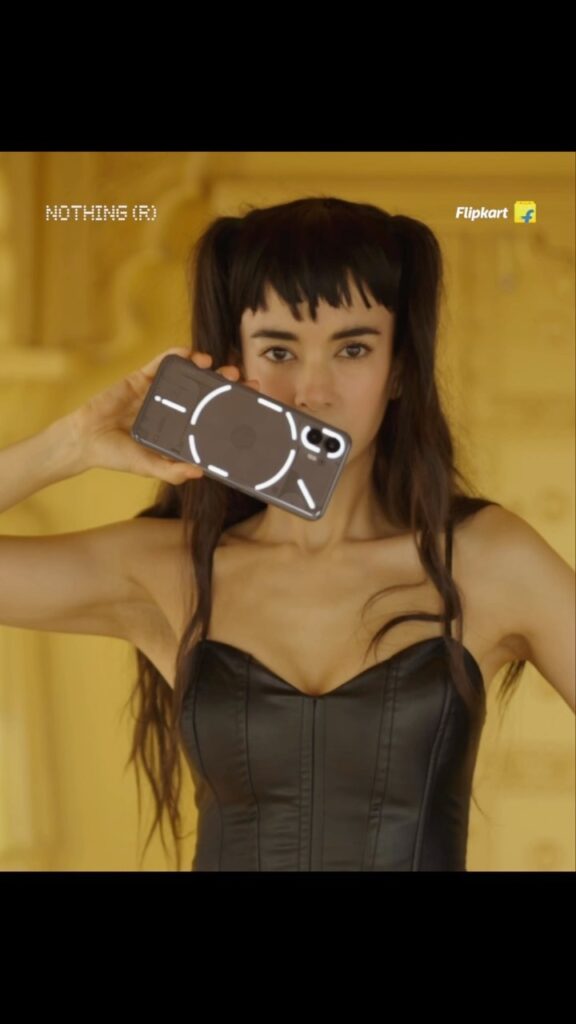 Saba Azad nothing ads
