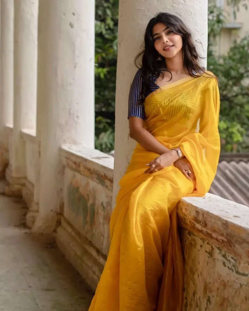 Aishwarya Lekshmi in yellow saree