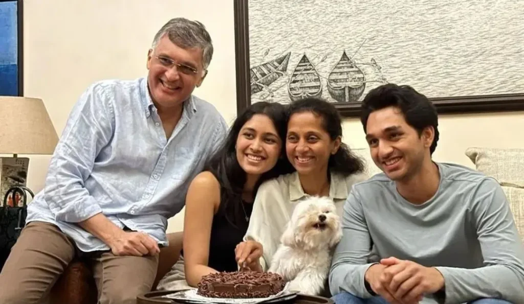 Revati Sule husband
Revati Sule age
Revati Sule marriage
Revati Sule engagement
Revati Sule birthday
Revati Sule and Aditya Thackeray
Revati Sule biography
Revati Sule education