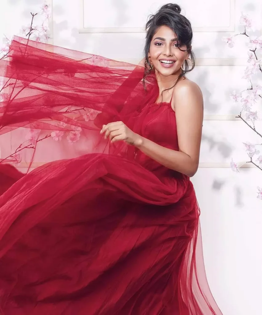 Aishwarya Lekshmi in lehnaga