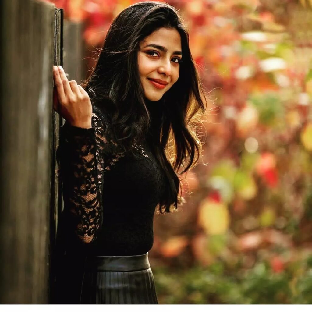 Aishwarya Lekshmi latest photos
