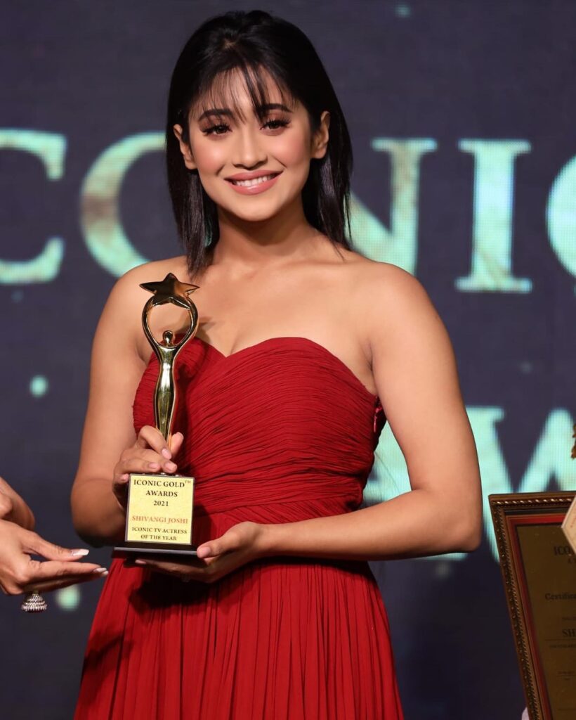 Shivangi Joshi biography
Shivangi Joshi age
Shivangi Joshi height
Shivangi Joshi date of birth
Shivangi Joshi family
Shivangi Joshi father and mother
Shivangi Joshi boyfriend
Shivangi Joshi husband
Shivangi Joshi relationship
Shivangi Joshi net worth
Shivangi Joshi Instagram
Shivangi Joshi TV shows
Shivangi Joshi movies
Shivangi Joshi awards
Shivangi Joshi education
Shivangi Joshi debut serial
Shivangi Joshi Yeh Rishta Kya Kehlata Hai
Shivangi Joshi Lock Upp Season 2
Shivangi Joshi and Mohsin Khan
Shivangi Joshi and Kushal Tandon
Shivangi Joshi latest news
Shivangi Joshi upcoming projects
Shivangi Joshi photos
Shivangi Joshi career journey
Shivangi Joshi lifestyle