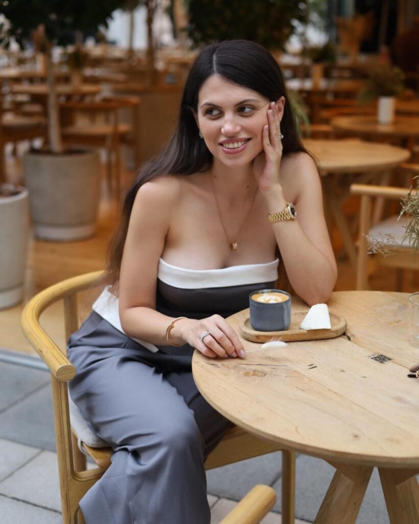 Iryna Kinakh Desi Bling
Who is Iryna Kinakh?
Iryna Kinakh biography
Iryna Kinakh age
Iryna Kinakh nationality
Iryna Kinakh husband
Iryna Kinakh and Dyuti Parruck
Is Iryna Kinakh still married?
Dyuti Parruck wife
Dyuti Parruck and Iryna Kinakh relationship
Iryna Kinakh net worth
Iryna Kinakh businesses
Iryna Kinakh Unique U
Iryna Kinakh IKON Activewear
Iryna Kinakh children
Iryna Kinakh family
Iryna Kinakh Instagram
Iryna Kinakh Mrs Universe 2024
Desi Bling cast
Desi Bling Netflix cast
Desi Bling release date
Desi Bling episodes
Who is Dyuti Parruck?
Netflix Desi Bling reality show
Dubai Bling vs Desi Bling
Karan Kundrra Desi Bling
Tejasswi Prakash Desi Bling
Rizwan Sajan Desi Bling
Pamela Serena Desi Bling
Pulse by Anubhav Iryna Kinakh update