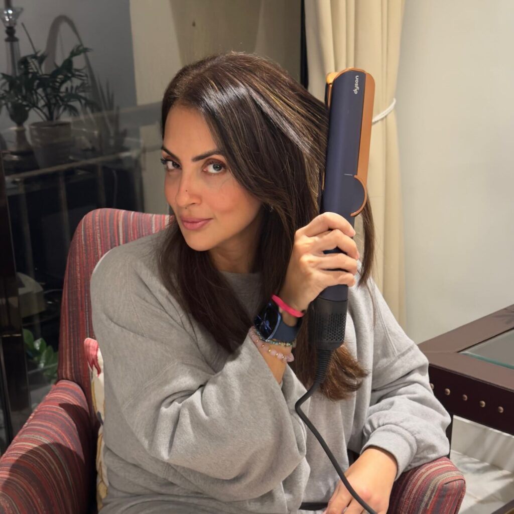 Seema Sajdeh Alliance
Seema Sajdeh and Sohail Khan Alliance
Seema Sajdeh Alliance latest episode
Sohail Khan Seema Sajdeh reunion
Seema Sajdeh biography
Seema Sajdeh age
Seema Sajdeh height
Seema Sajdeh children
Seema Sajdeh family
Seema Sajdeh ex husband
Sohail Khan and Seema Sajdeh divorce
Seema Sajdeh net worth
Seema Sajdeh fashion designer
Seema Sajdeh Fabulous Lives of Bollywood Wives
Alliance reality show contestants
Alliance To Be Deleted List
Arslan Goni Alliance
Kunal Kemmu Alliance
Sohail Khan Alliance latest news
Pulse by Anubhav Seema Sajdeh updates