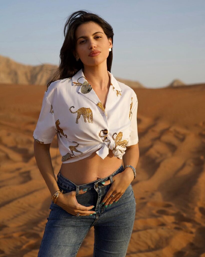 Iryna Kinakh Desi Bling
Who is Iryna Kinakh?
Iryna Kinakh biography
Iryna Kinakh age
Iryna Kinakh nationality
Iryna Kinakh husband
Iryna Kinakh and Dyuti Parruck
Is Iryna Kinakh still married?
Dyuti Parruck wife
Dyuti Parruck and Iryna Kinakh relationship
Iryna Kinakh net worth
Iryna Kinakh businesses
Iryna Kinakh Unique U
Iryna Kinakh IKON Activewear
Iryna Kinakh children
Iryna Kinakh family
Iryna Kinakh Instagram
Iryna Kinakh Mrs Universe 2024
Desi Bling cast
Desi Bling Netflix cast
Desi Bling release date
Desi Bling episodes
Who is Dyuti Parruck?
Netflix Desi Bling reality show
Dubai Bling vs Desi Bling
Karan Kundrra Desi Bling
Tejasswi Prakash Desi Bling
Rizwan Sajan Desi Bling
Pamela Serena Desi Bling
Pulse by Anubhav Iryna Kinakh update