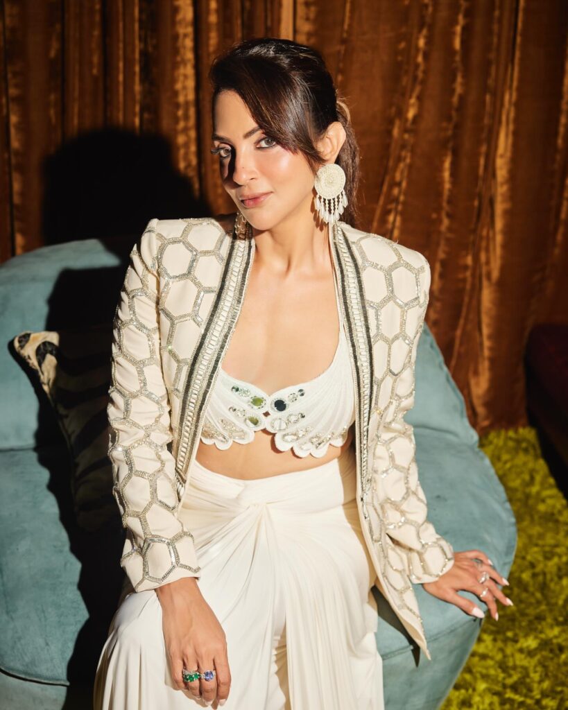 Seema Sajdeh Alliance
Seema Sajdeh and Sohail Khan Alliance
Seema Sajdeh Alliance latest episode
Sohail Khan Seema Sajdeh reunion
Seema Sajdeh biography
Seema Sajdeh age
Seema Sajdeh height
Seema Sajdeh children
Seema Sajdeh family
Seema Sajdeh ex husband
Sohail Khan and Seema Sajdeh divorce
Seema Sajdeh net worth
Seema Sajdeh fashion designer
Seema Sajdeh Fabulous Lives of Bollywood Wives
Alliance reality show contestants
Alliance To Be Deleted List
Arslan Goni Alliance
Kunal Kemmu Alliance
Sohail Khan Alliance latest news
Pulse by Anubhav Seema Sajdeh updates